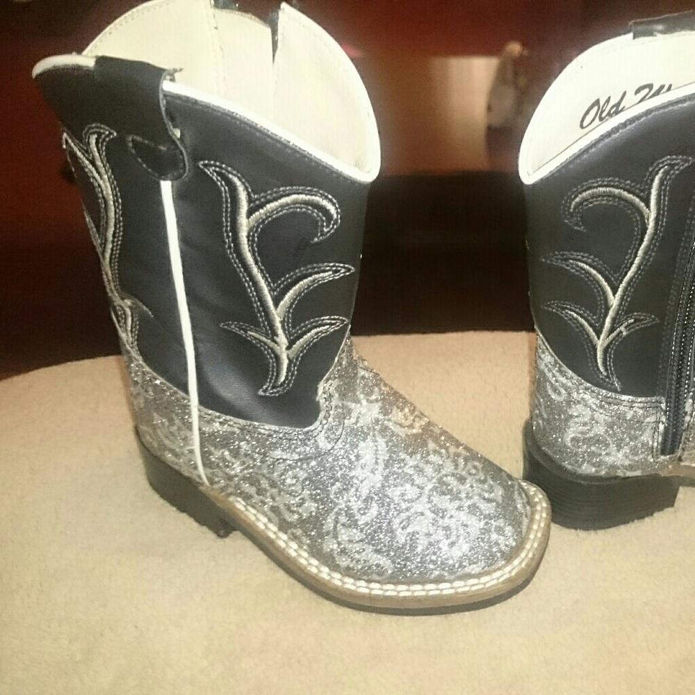 Old West boots